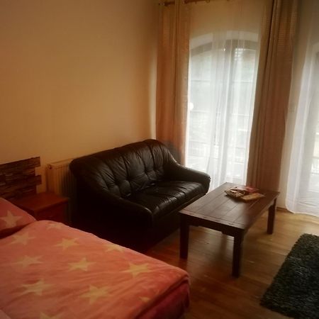 Villa Barrandov Pokoj 3 Praha Bagian luar foto